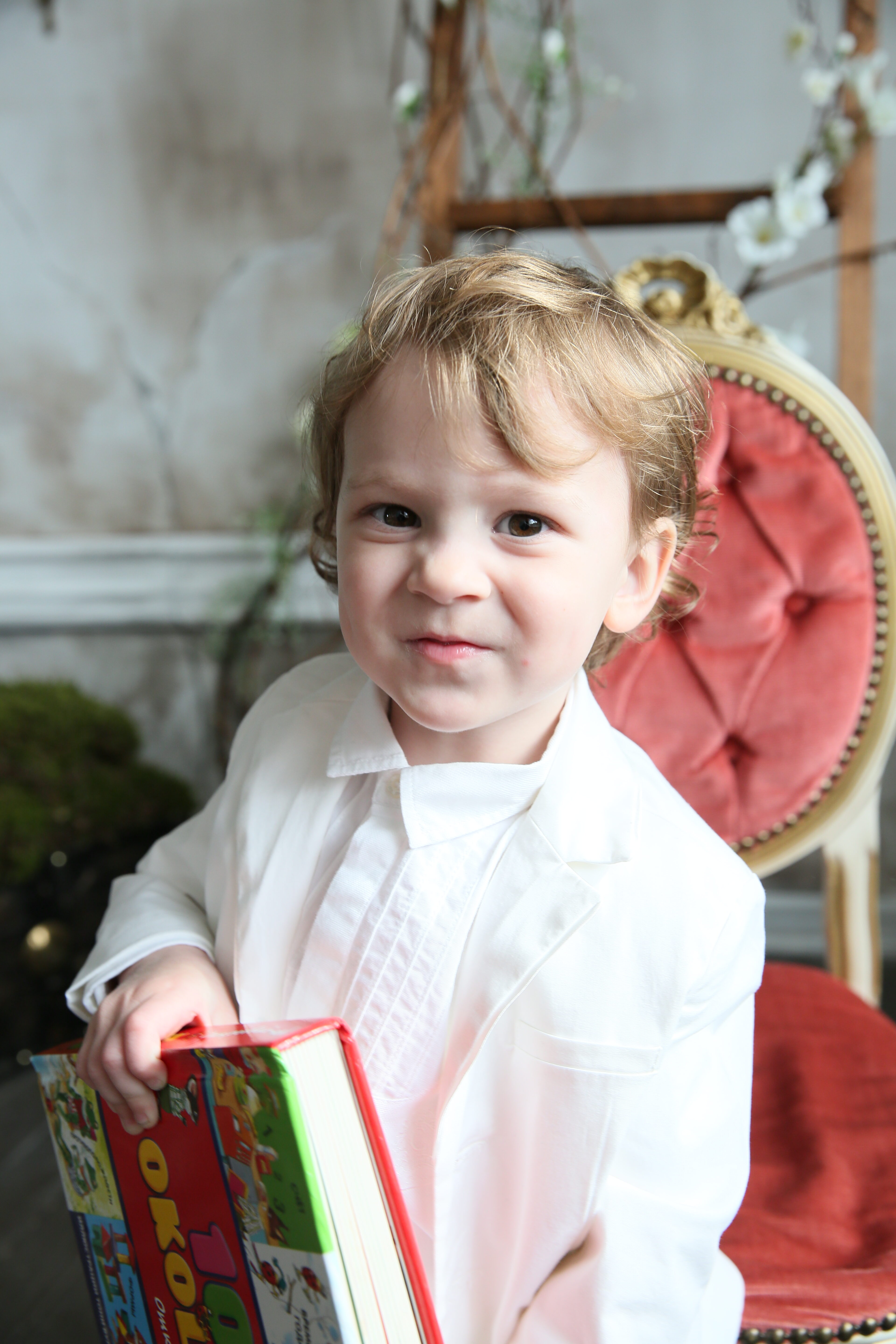 hamming little boy